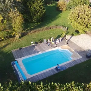 Le Cèdre Bleu , Saint-Lattier France