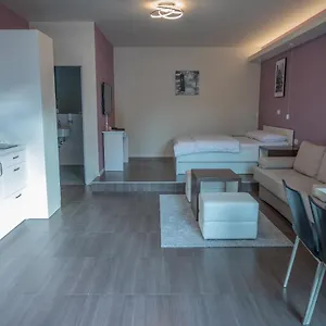  Apartment Hana -